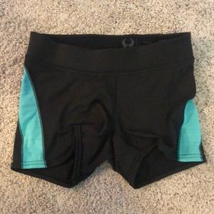 Hylete 💪🏻 Shorts 🍑